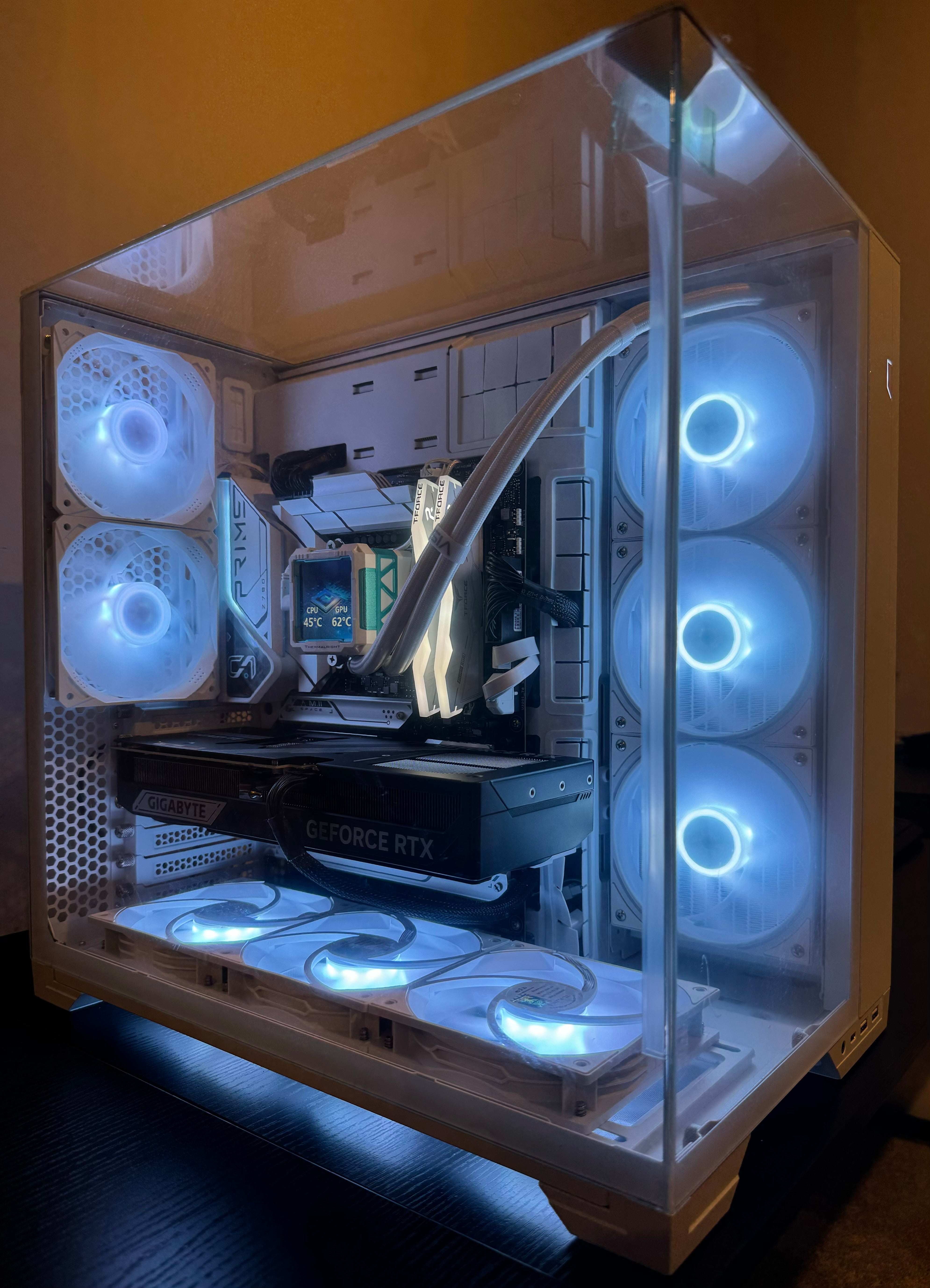 【 新品未使用 】Ryzen™ 9 7950X3D RTX 4080 SUPER RTX 4080 SUPER RYZEN 9 7900X Custom Built Gaming PC 2TB SSD WiFi