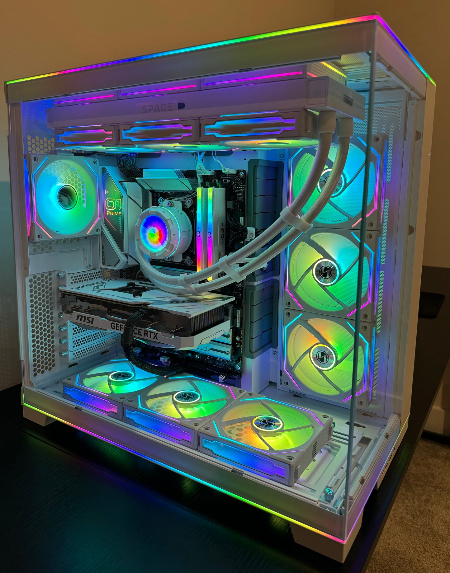WHITE RTX 40 CUSTOM BUILT GAMING PC - RYZEN 9 7950X3D 64GB DDR5 2TB SSD