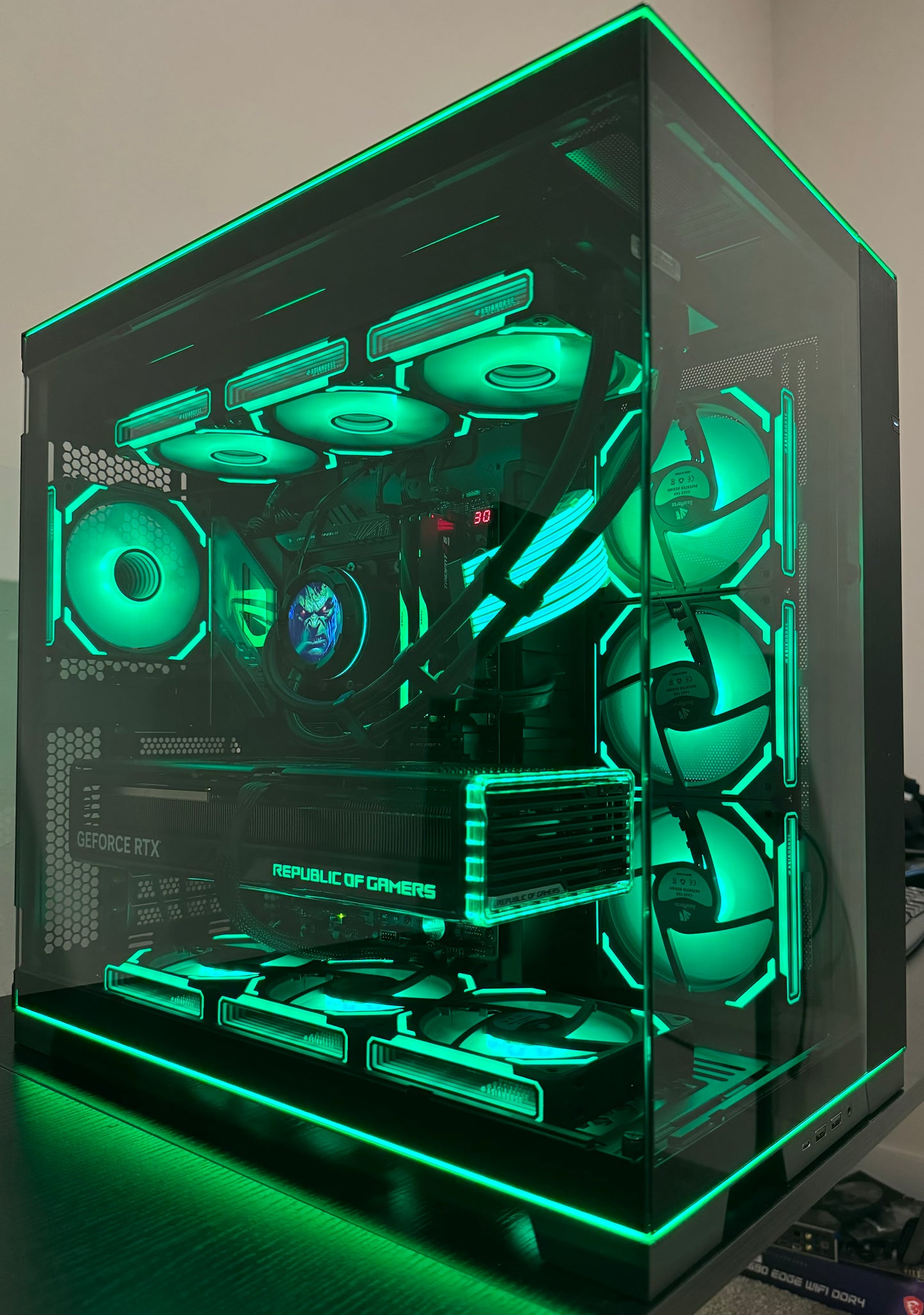 RTX 4090 CUSTOM BUILT GAMING PC - RYZEN 9 7950X3D 32GB DDR5 2TB SSD