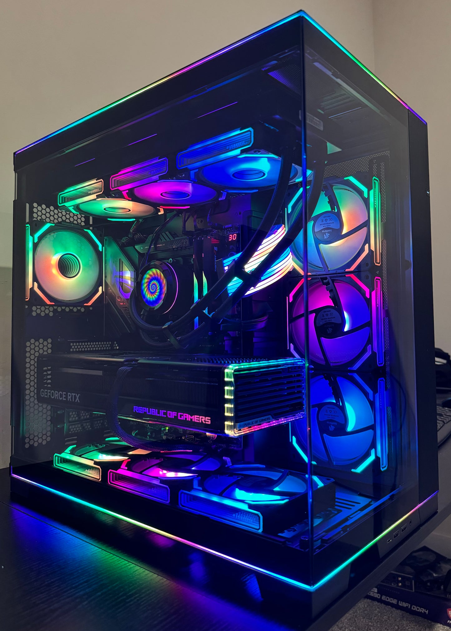RTX 4090 CUSTOM BUILT GAMING PC - RYZEN 9 7950X3D 32GB DDR5 2TB SSD