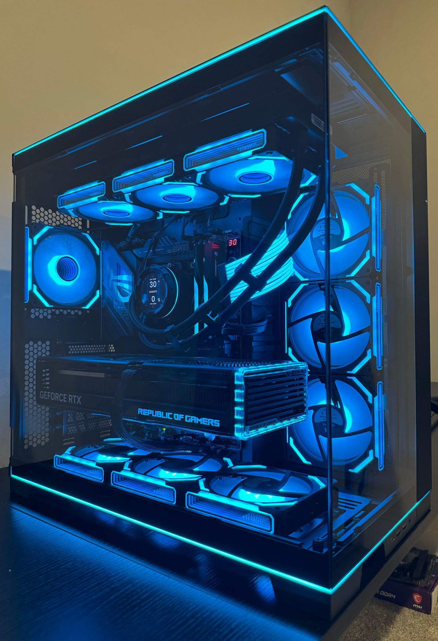 RTX 4090 CUSTOM BUILT GAMING PC - RYZEN 9 7950X3D 32GB DDR5 2TB SSD