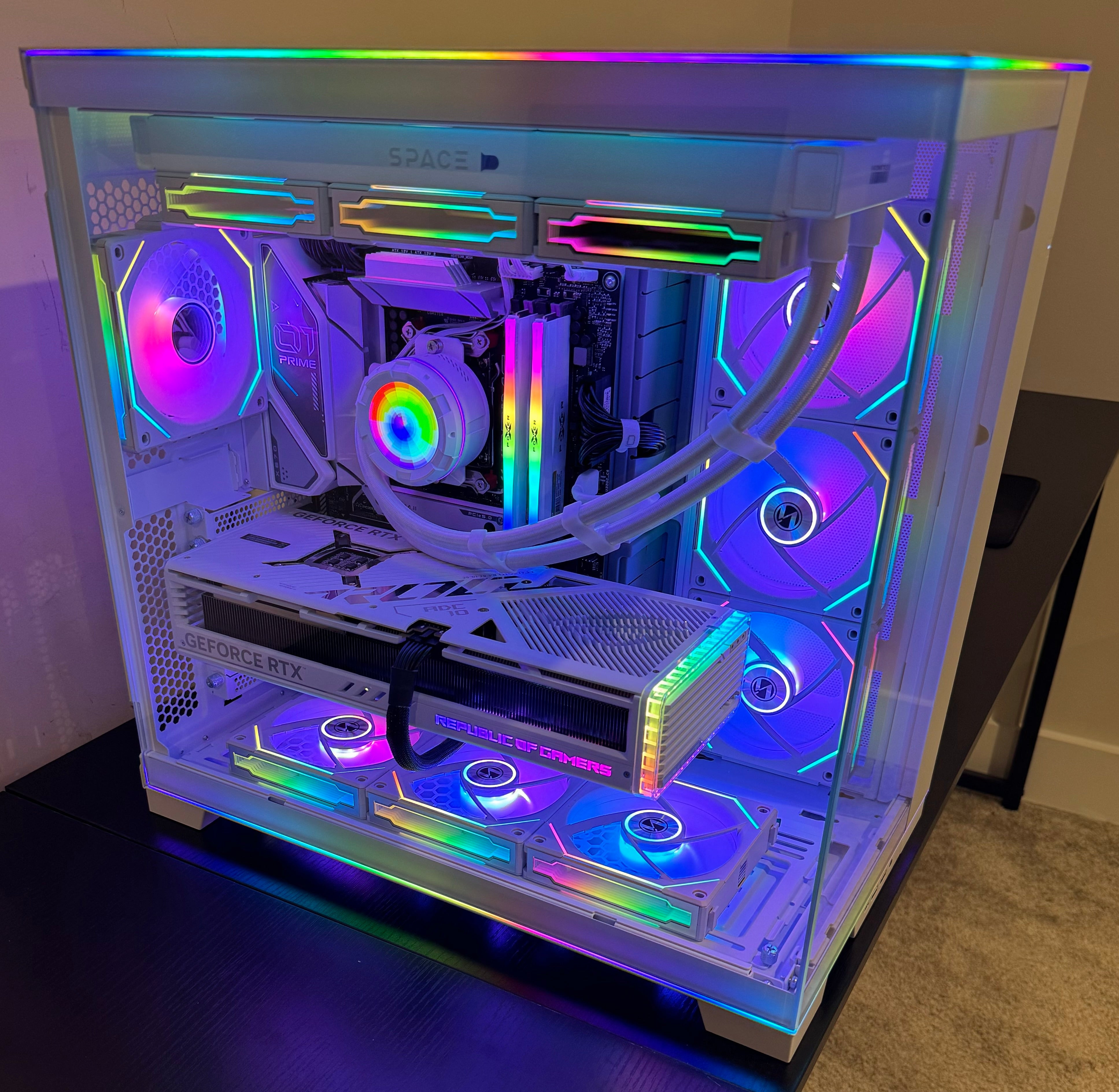 CUSTOM BUILT GAMING PC - i9 14900K RTX 4090 64GB DDR5 4TB SSD Z790 