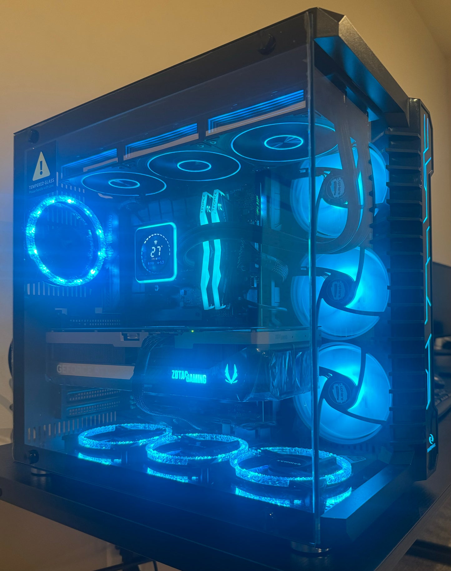 CUSTOM BUILT RTX 5070 GAMING PC RYZEN 7 9700X 32GB RAM 2TB SSD WiFI RGB VR